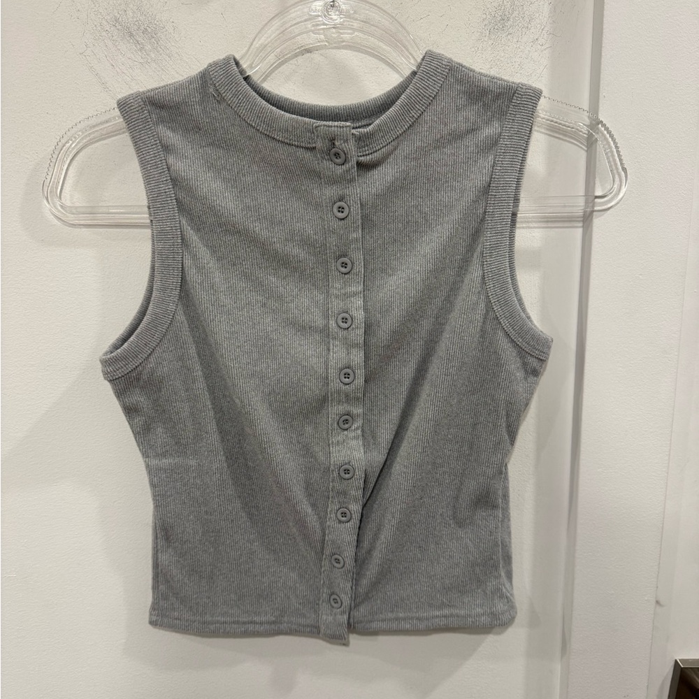 Gray Sleeveless Button-Up Top